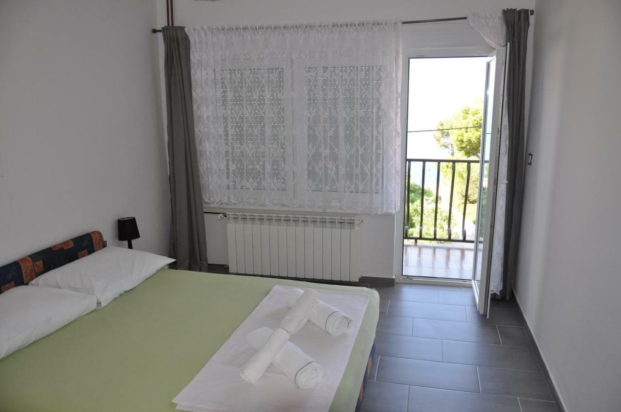 Batinic Apartmani Omiš Exterior foto